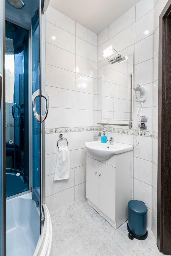 Apartament Gemini Dzierżoniów Kültér fotó